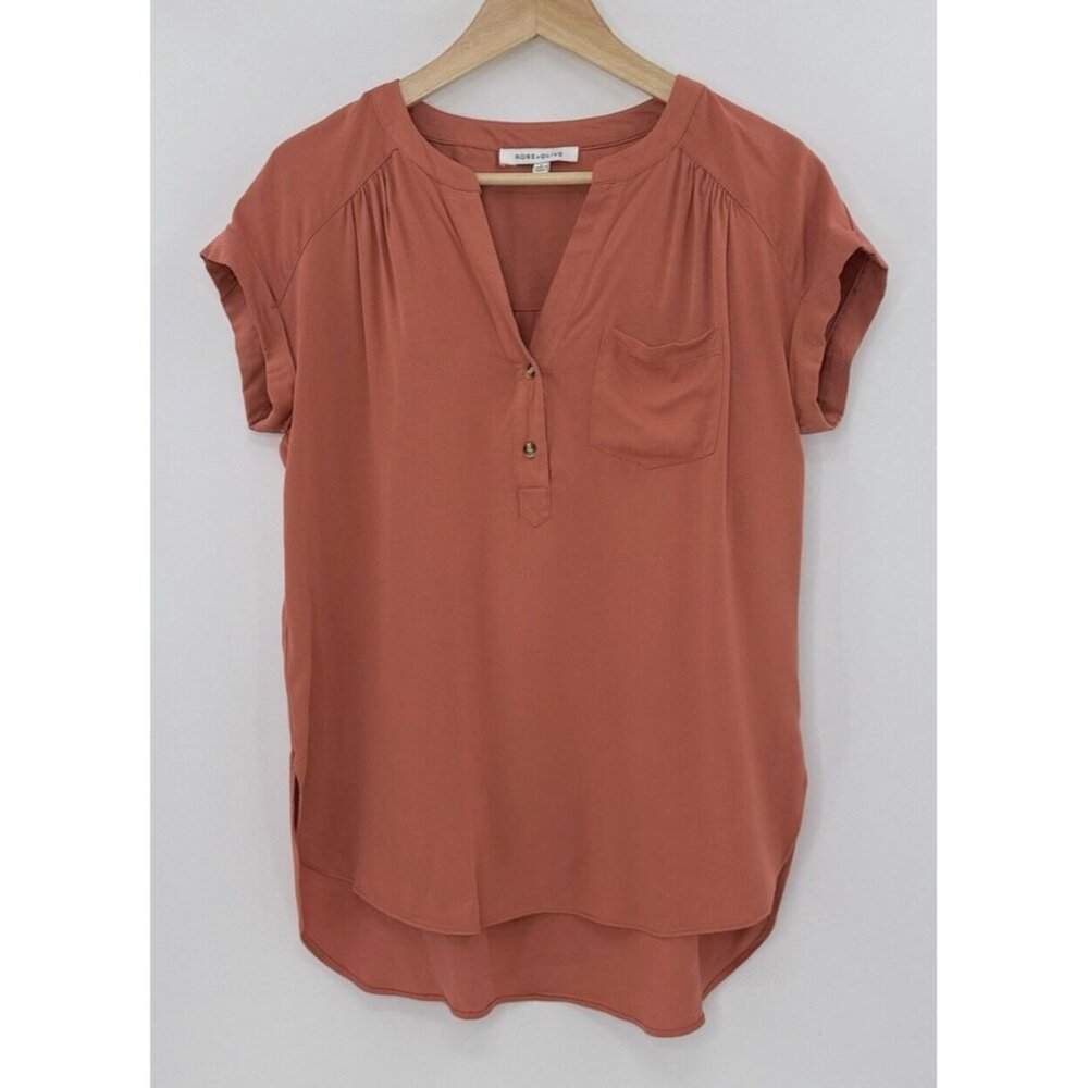 Rose + Olive Womens Cap Sleeve Popover Top Size Sm Clay‎ Orange Button Y Neck